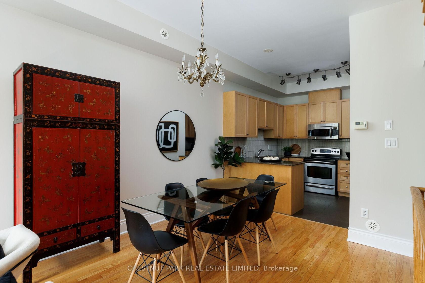 Photo 6 at 53 Connaught Avenue, Coxwell, Toronto Photo 6 at 53 Connaught Avenue, Coxwell, Toronto