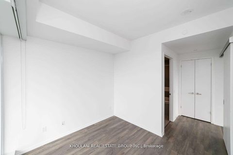 Photo 7 at 5309 - 197 Yonge Street, Yonge Corridor, Toronto