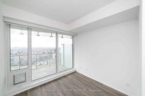 Photo 8 at 5309 - 197 Yonge Street, Yonge Corridor, Toronto Photo 8 at 5309 - 197 Yonge Street, Yonge Corridor, Toronto