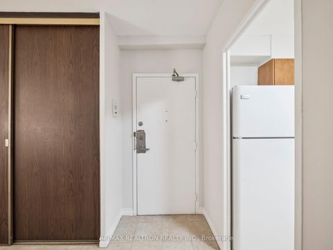 Photo 2 at 502 - 5 Massey Square, Crescent Town, Toronto