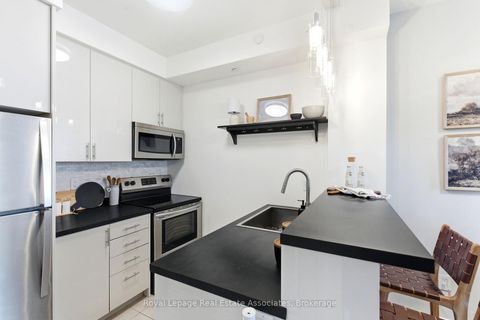 Photo 10 at 208 - 80 Aspen Springs Drive, Bowmanville, Clarington