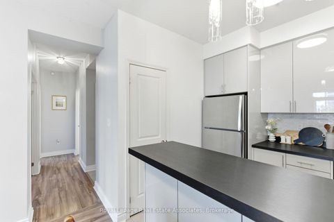 Photo 13 at 208 - 80 Aspen Springs Drive, Bowmanville, Clarington
