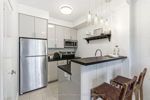 Photo 15 at 208 - 80 Aspen Springs Drive, Bowmanville, Clarington