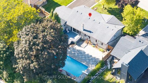 Photo 5 at 158 Park Avenue, Central Newmarket, Newmarket