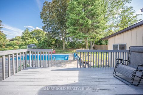 Photo 8 at 158 Park Avenue, Central Newmarket, Newmarket