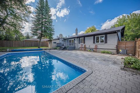 Photo 10 at 158 Park Avenue, Central Newmarket, Newmarket