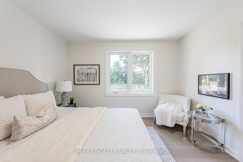 Photo 29 at 158 Park Avenue, Central Newmarket, Newmarket