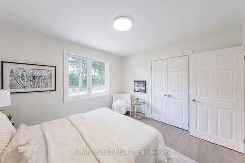 Photo 30 at 158 Park Avenue, Central Newmarket, Newmarket