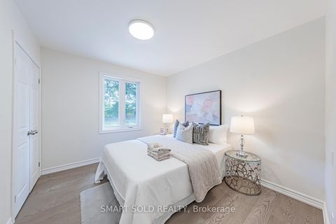 Photo 33 at 158 Park Avenue, Central Newmarket, Newmarket