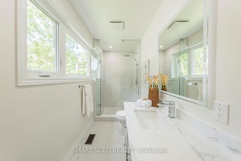 Photo 35 at 158 Park Avenue, Central Newmarket, Newmarket