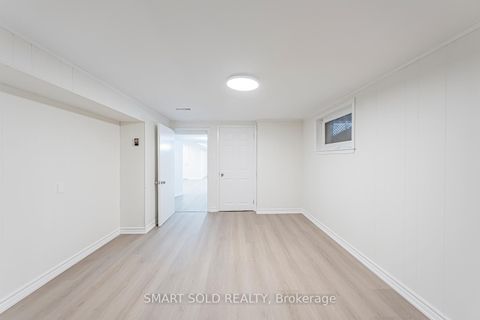 Photo 39 at 158 Park Avenue, Central Newmarket, Newmarket