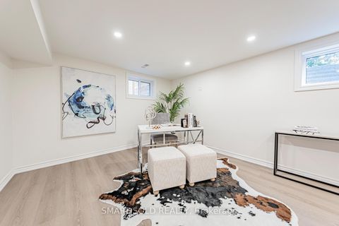 Photo 40 at 158 Park Avenue, Central Newmarket, Newmarket