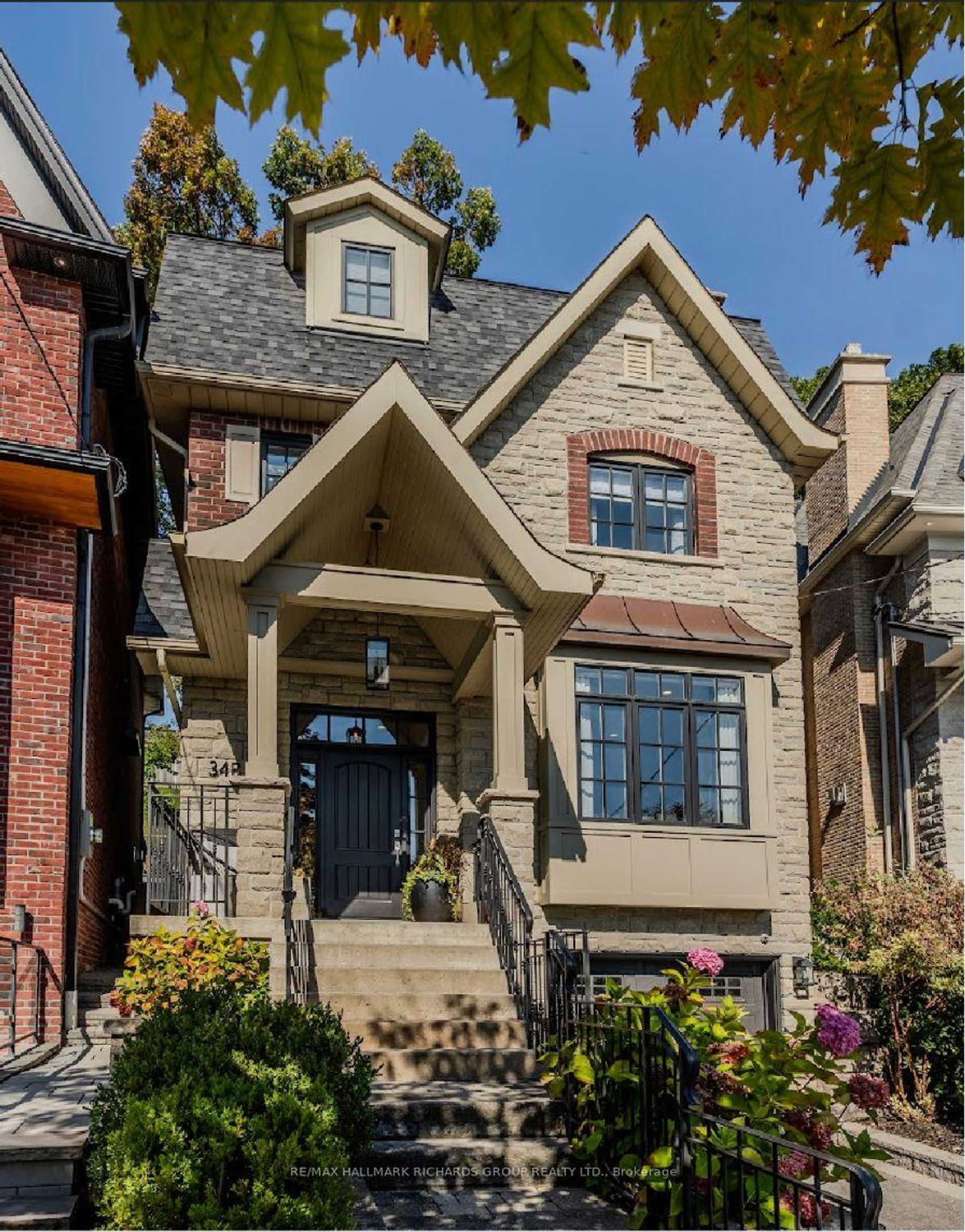 34B Long Crescent, The Beaches, Toronto 