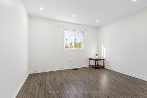 Photo 17 at 105 Prairie Dunes Place, Glen Shields, Vaughan