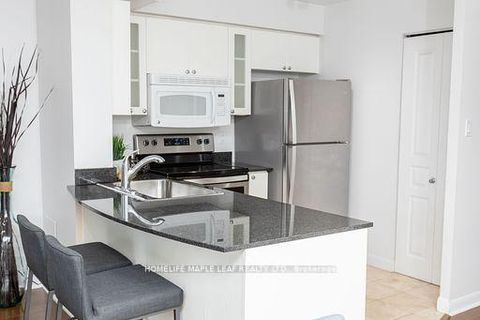 Photo 5 at 407 - 323 Richmond Street E, Moss Park, Toronto