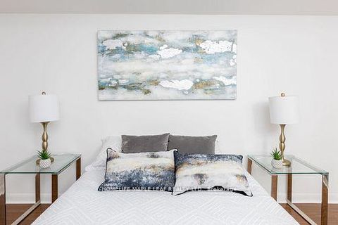 Photo 11 at 407 - 323 Richmond Street E, Moss Park, Toronto