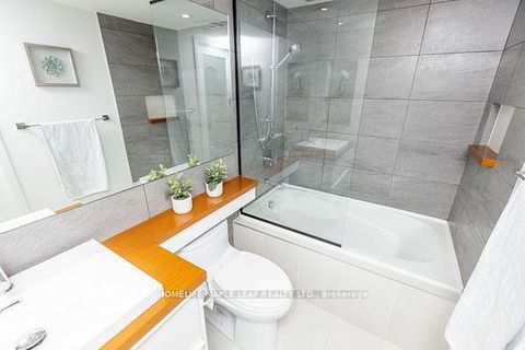 Photo 13 at 407 - 323 Richmond Street E, Moss Park, Toronto