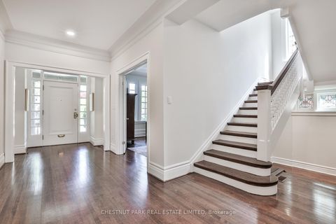 Photo 7 at 121 Roxborough Drive, Moore Park, Toronto