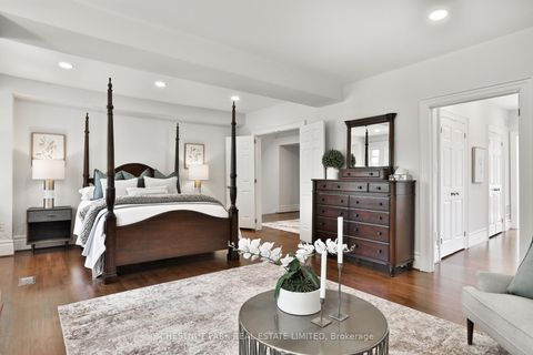 Photo 30 at 121 Roxborough Drive, Moore Park, Toronto