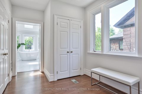 Photo 31 at 121 Roxborough Drive, Moore Park, Toronto