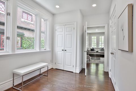 Photo 32 at 121 Roxborough Drive, Moore Park, Toronto