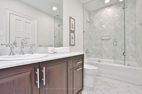 Photo 37 at 121 Roxborough Drive, Moore Park, Toronto