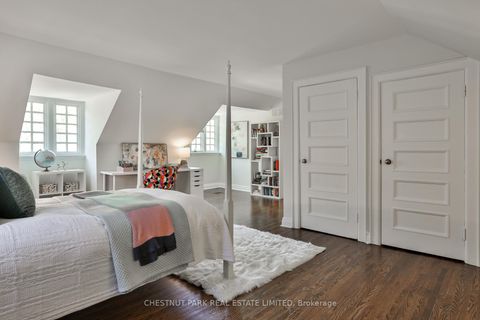 Photo 42 at 121 Roxborough Drive, Moore Park, Toronto