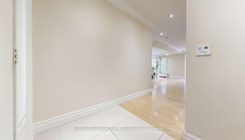 Photo 4 at TH25 - 9133 Bayview Avenue, Doncrest, Richmond Hill