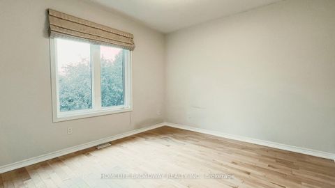 Photo 25 at TH25 - 9133 Bayview Avenue, Doncrest, Richmond Hill