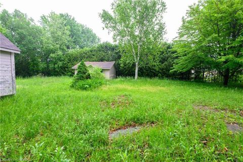 Photo 10 at 726 Hastings Avenue, Alcona, Innisfil Photo 10 at 726 Hastings Avenue, Alcona, Innisfil