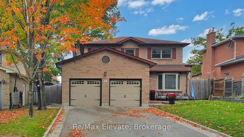 Photo 2 at 28 Kenny Crescent, Letitia Heights, Barrie Photo 2 at 28 Kenny Crescent, Letitia Heights, Barrie