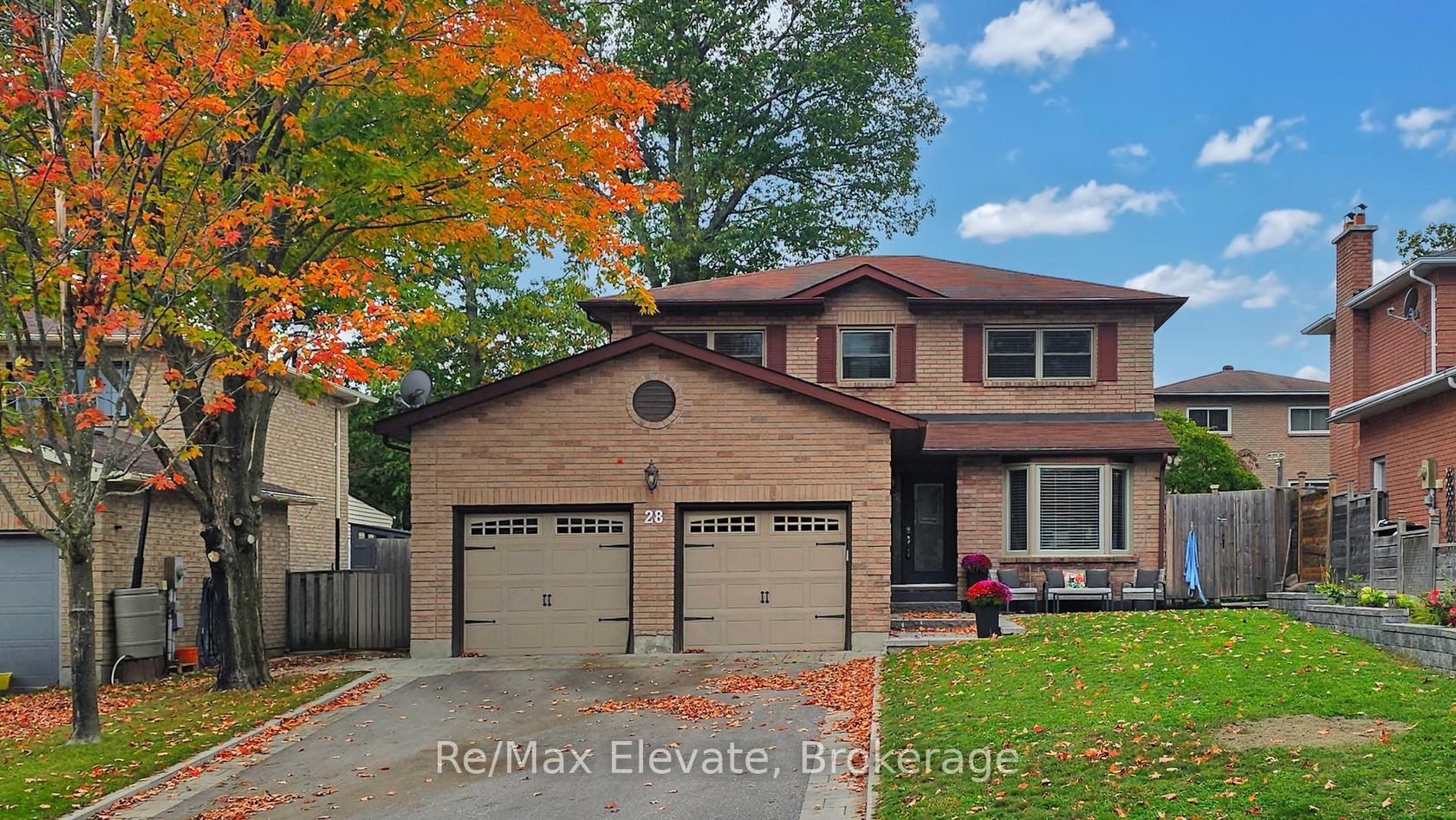 28 Kenny Crescent, Letitia Heights, Barrie photo number 2