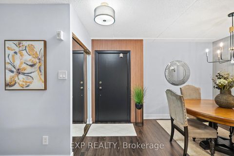Photo 28 at 203 - 15390 Yonge Street, Aurora Heights, Aurora