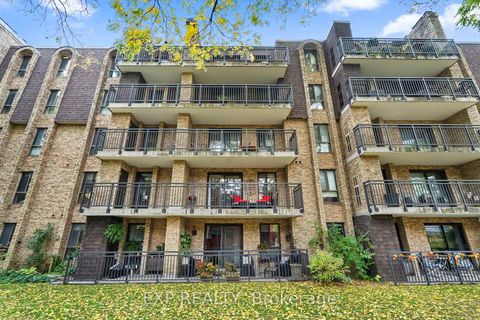 Photo 41 at 203 - 15390 Yonge Street, Aurora Heights, Aurora Photo 41 at 203 - 15390 Yonge Street, Aurora Heights, Aurora