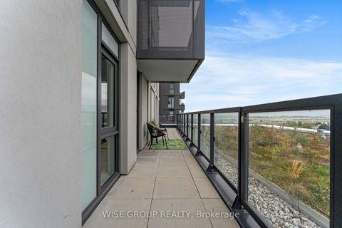 Photo 23 at 906 - 500 Wilson Avenue, Clanton Park, Toronto