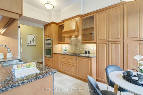 Photo 3 at 115 - 10101 Yonge Street, Crosby, Richmond Hill