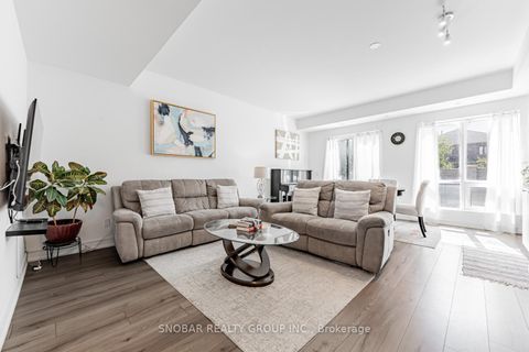 Photo 4 at 1 - 861 Sheppard Avenue W, Clanton Park, Toronto