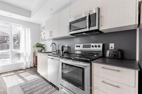 Photo 5 at 1 - 861 Sheppard Avenue W, Clanton Park, Toronto