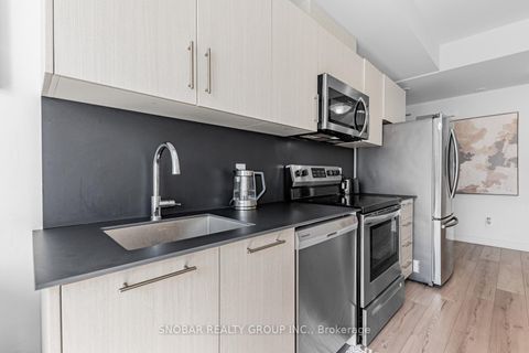 Photo 6 at 1 - 861 Sheppard Avenue W, Clanton Park, Toronto