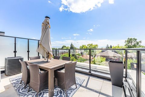 Photo 17 at 1 - 861 Sheppard Avenue W, Clanton Park, Toronto