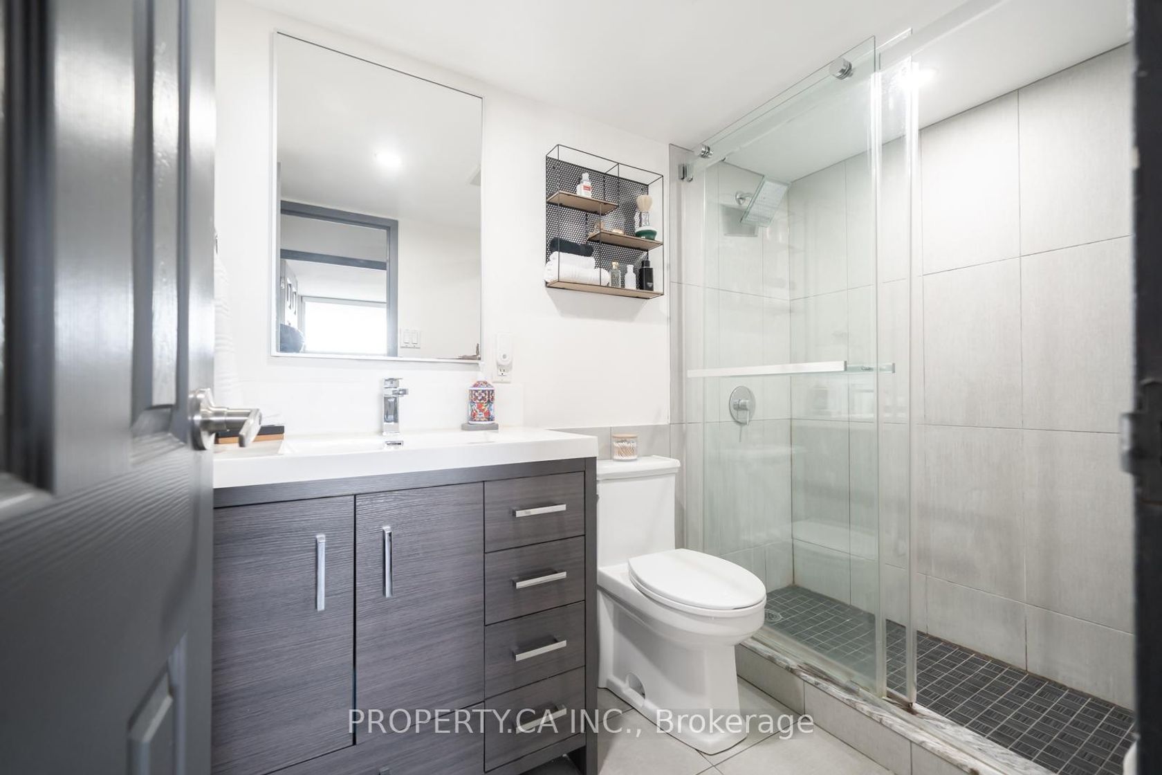 Photo 10 at 806 - 5949 Yonge Street, Newtonbrook East, Toronto Photo 10 at 806 - 5949 Yonge Street, Newtonbrook East, Toronto