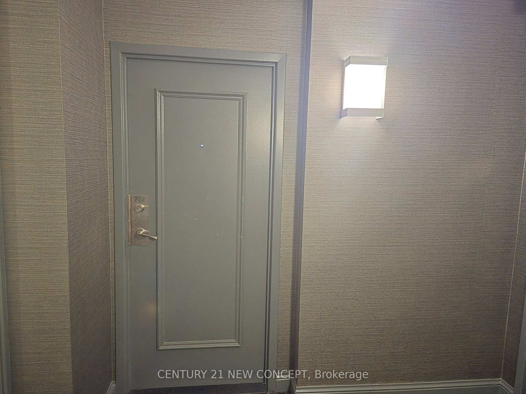 702 - 350 Webb Drive, City Centre, Mississauga 