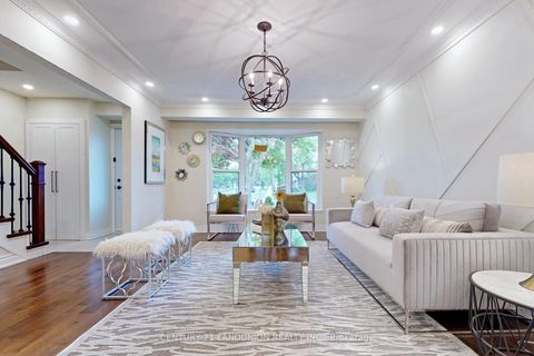 Photo 1 at 757 Huntingwood Drive, Sullivan, Toronto