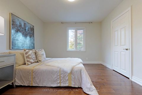 Photo 15 at 757 Huntingwood Drive, Sullivan, Toronto Photo 15 at 757 Huntingwood Drive, Sullivan, Toronto