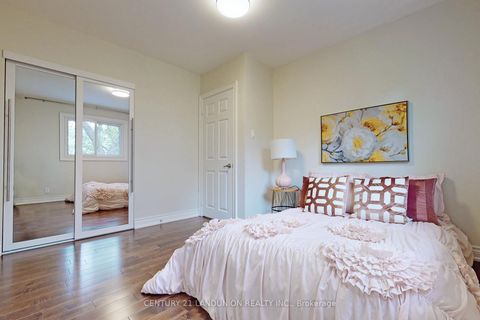 Photo 16 at 757 Huntingwood Drive, Sullivan, Toronto
