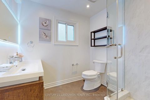 Photo 19 at 757 Huntingwood Drive, Sullivan, Toronto