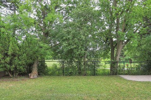 Photo 25 at 757 Huntingwood Drive, Sullivan, Toronto