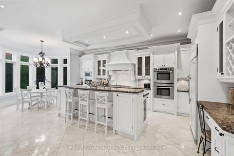 Photo 14 at 103 Post Road, Don Mills, Toronto