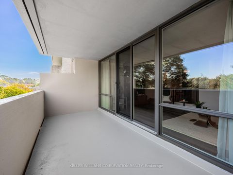 Photo 13 at 308 - 250 Scarlett Road, Smythe, Toronto