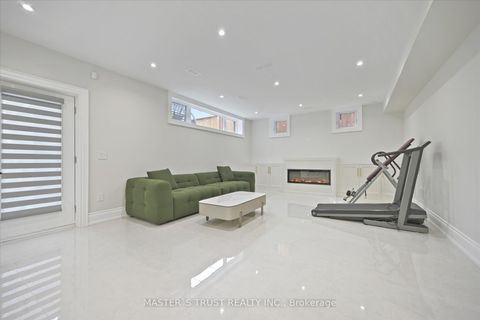 Photo 32 at 108 Abitibi Avenue, Newtonbrook East, Toronto